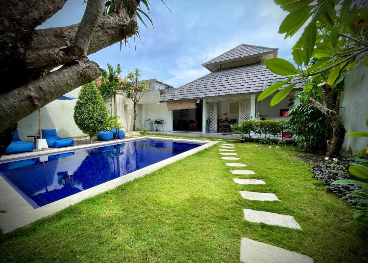 Villa Majegau 1 By Deasha Seminyak Exterior foto